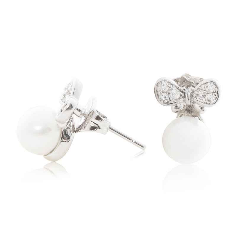 Elegant Freshwater Pearl Earrings – Arabella: Timeless Charm for Every Occasion