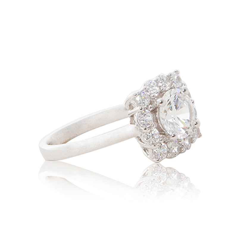 Crest Ring 925 Sterling Silver | Embrace Everyday Elegance with a Touch of Royalty