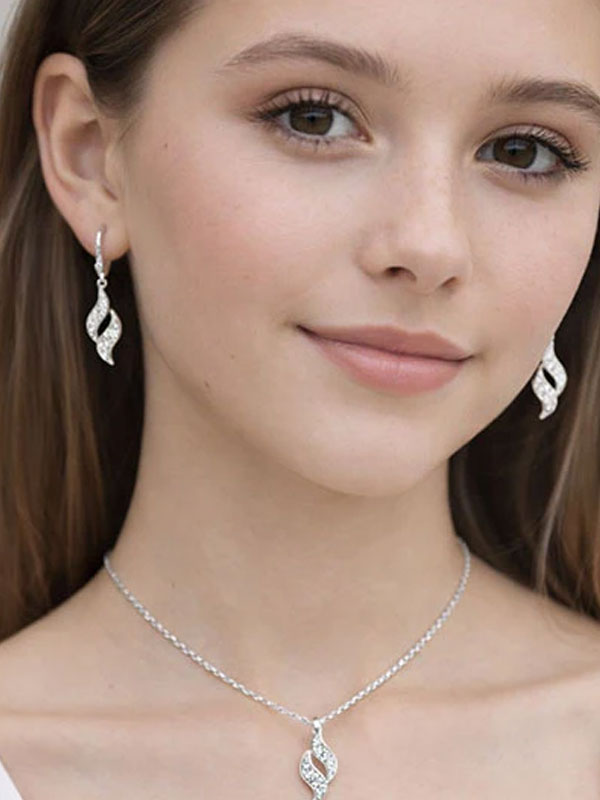 Elevate Your Style Instantly with Our Stylish Jewelry Sets