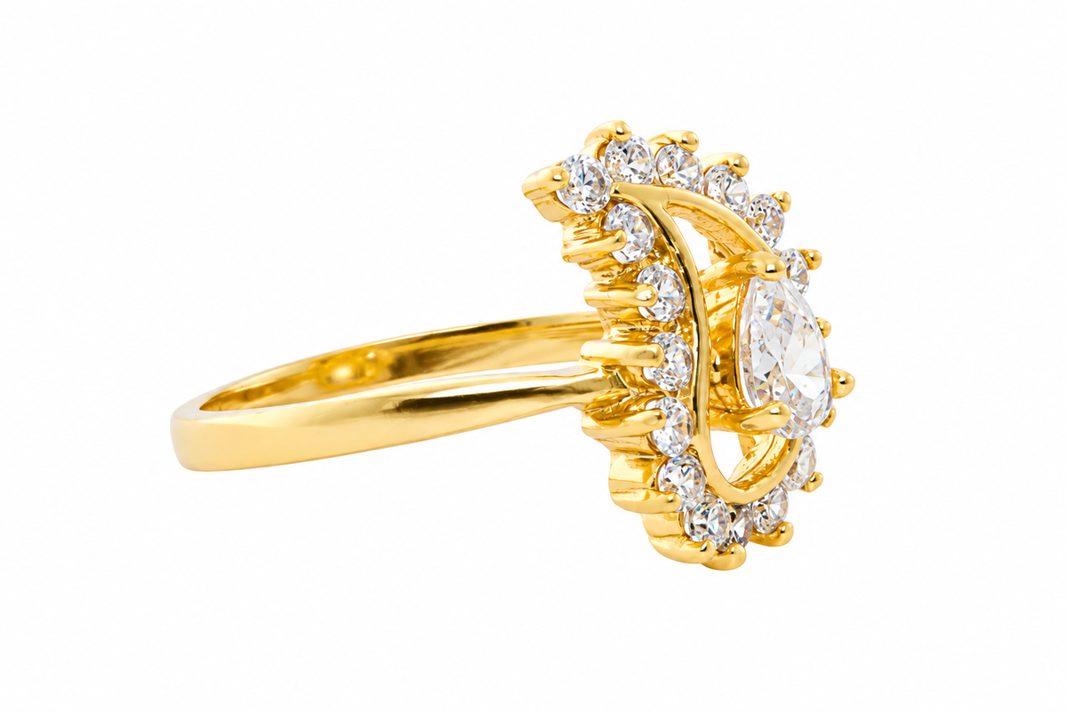 Siya Gold Pear Cut Paisley Ring
