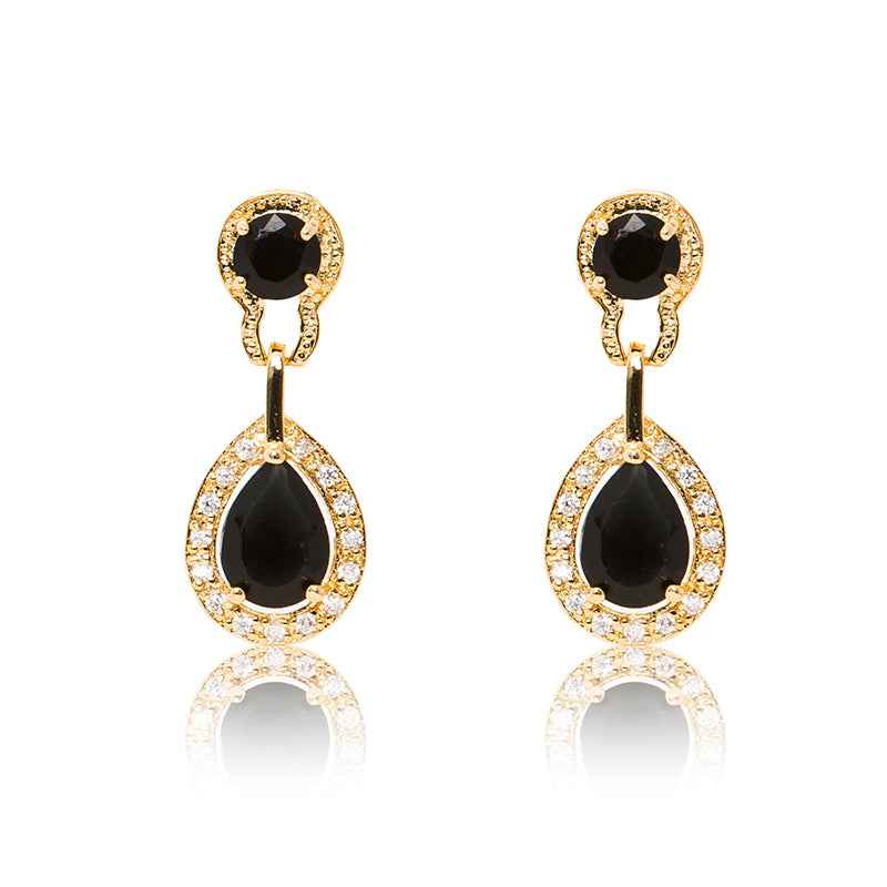 Nicole Gold and Black Drop Earrings – Elevate Your Elegance